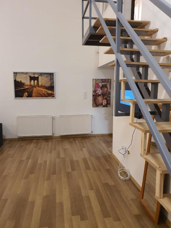 The Loft Apartment *